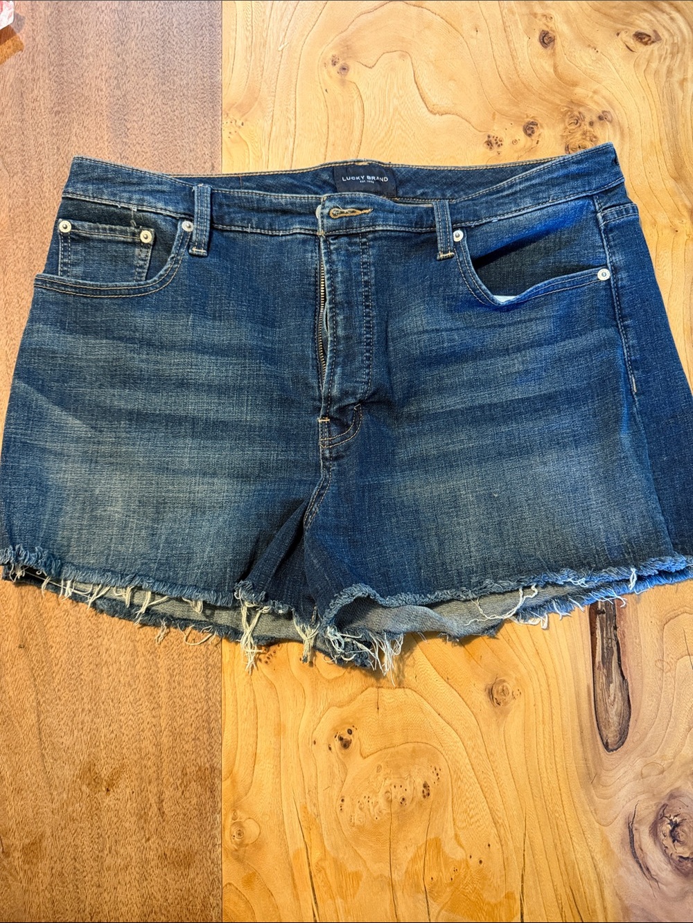 Lucky Brand Frayed Hem Indigo Denim Shorts
